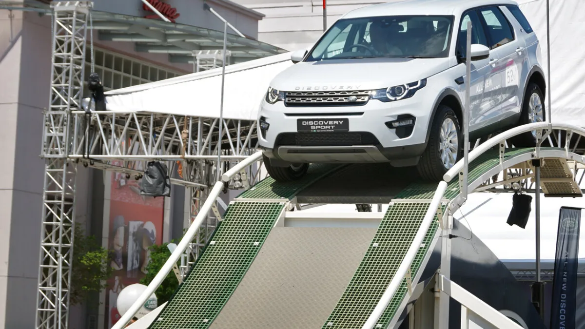 Land_Rover_Discovery_Sport_Launch (9)