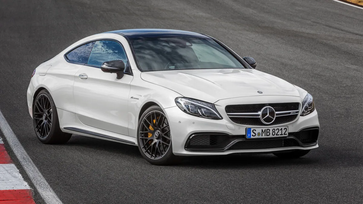 Mercedes_AMG_C63_S_Coupe_2
