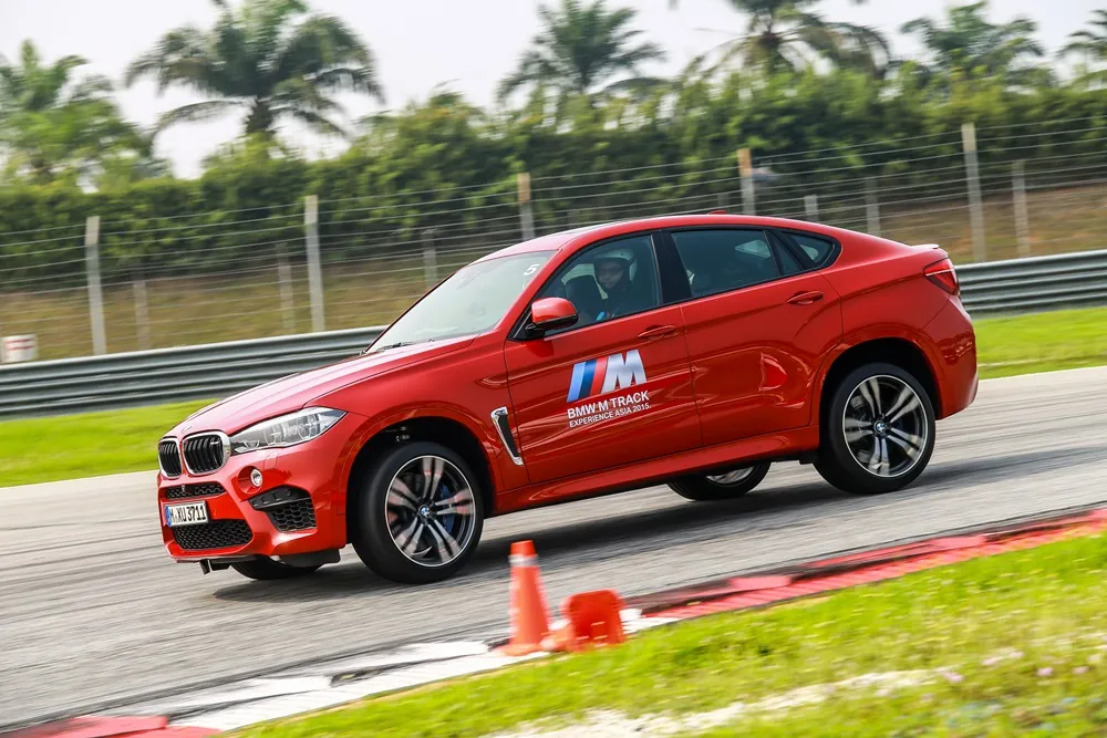2015 BMW M Track Experience - 11
