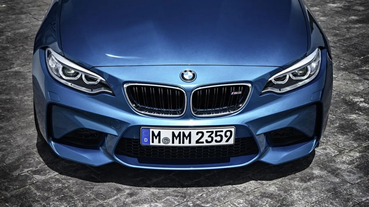 2016 BMW M2 (3)