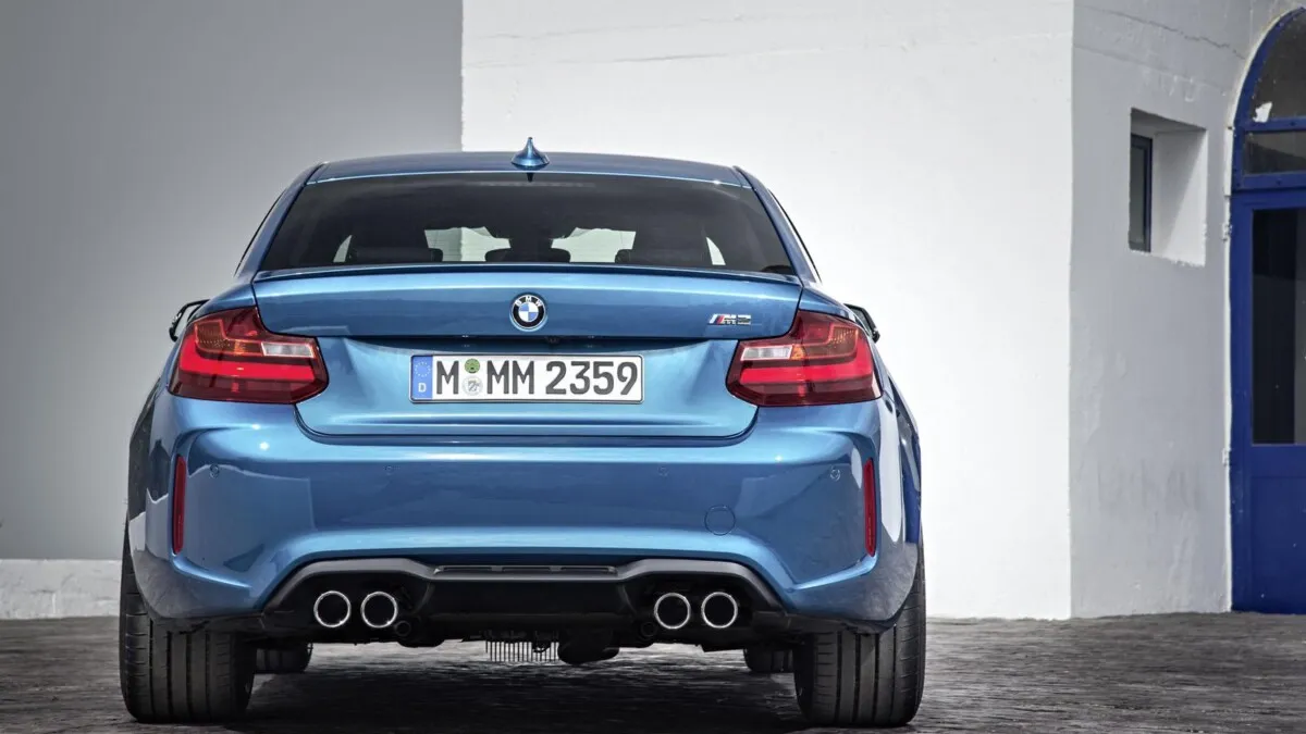 2016 BMW M2 (35)