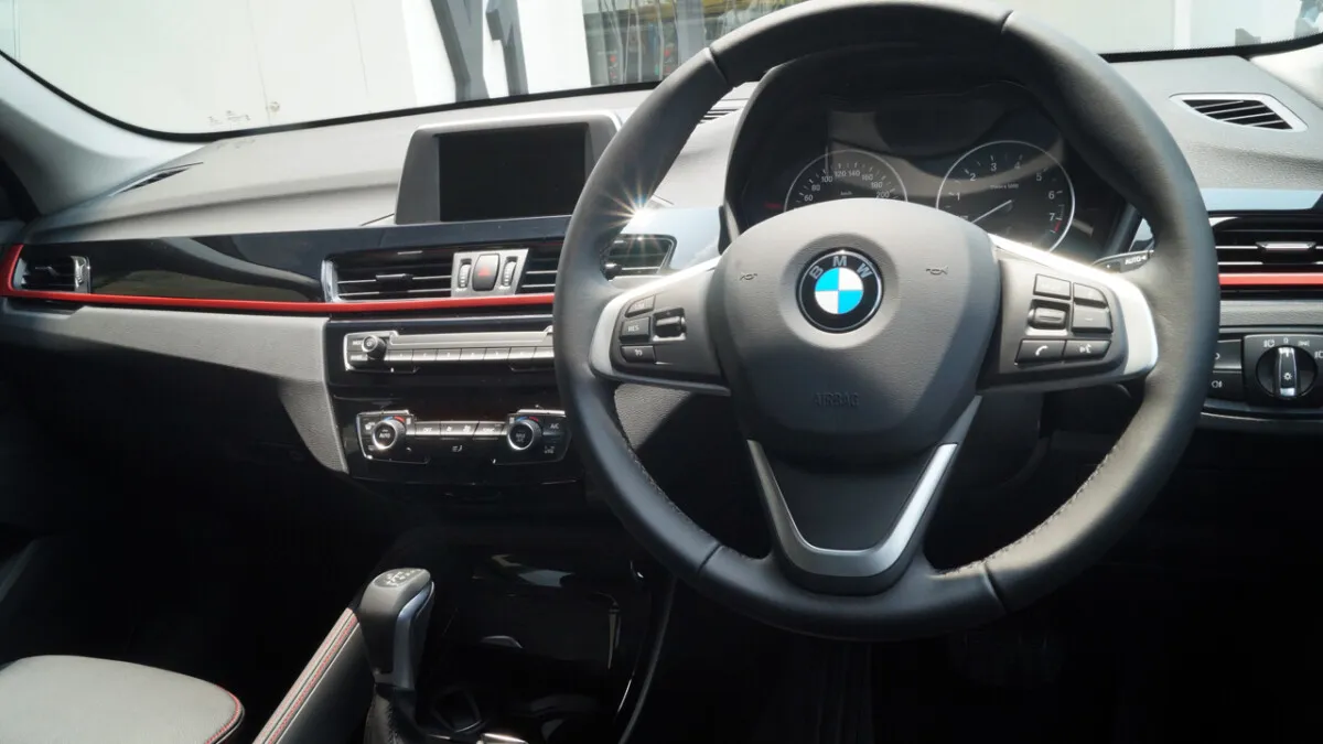 BMW_X1_sDrive20i (42)