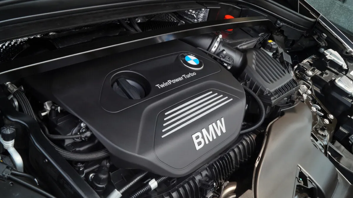 BMW_X1_sDrive20i (64)