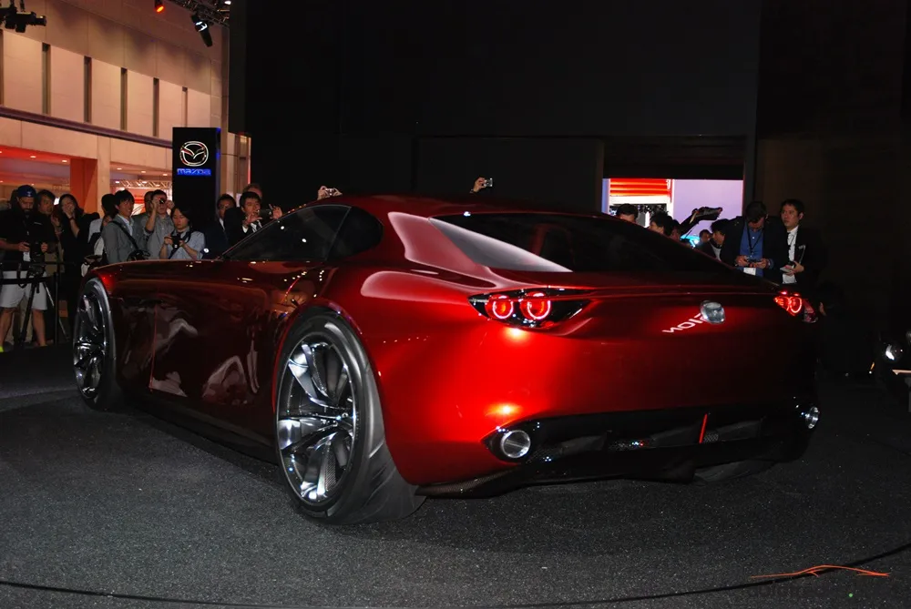 Mazda RX-Vision (1)