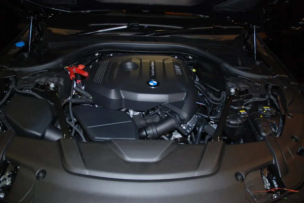 BMW 7 Series -19
