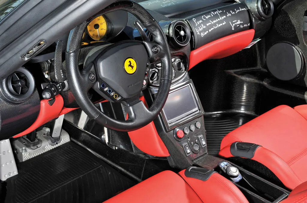 Ferrari_Enzo (4)