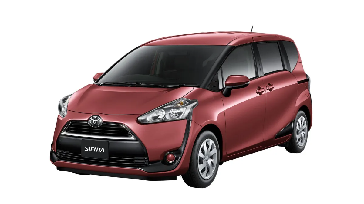 Toyota_Sienta (9)