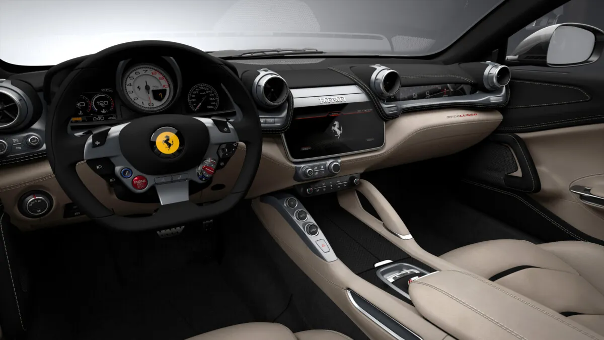 Ferrari GTC4 Lusso (6)