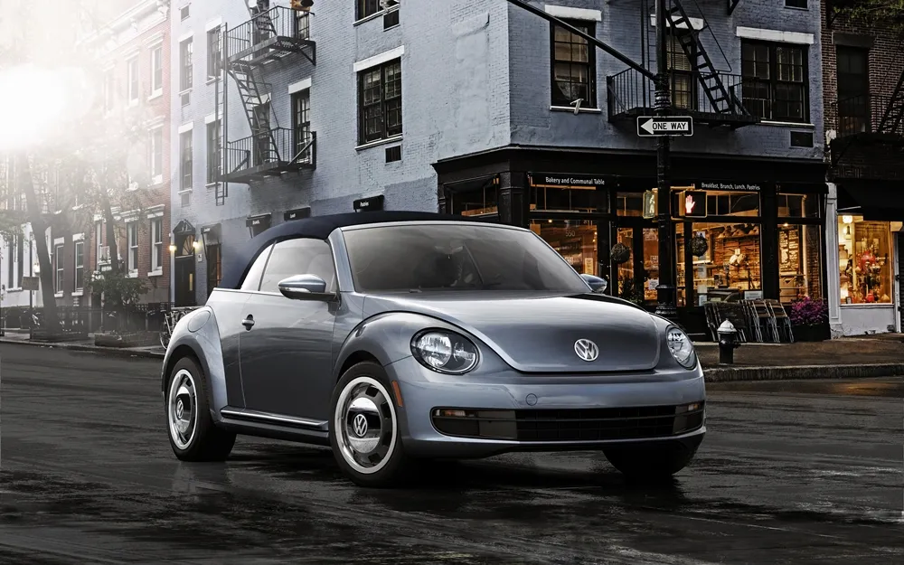 2016 VW Beetle Denim  (1)