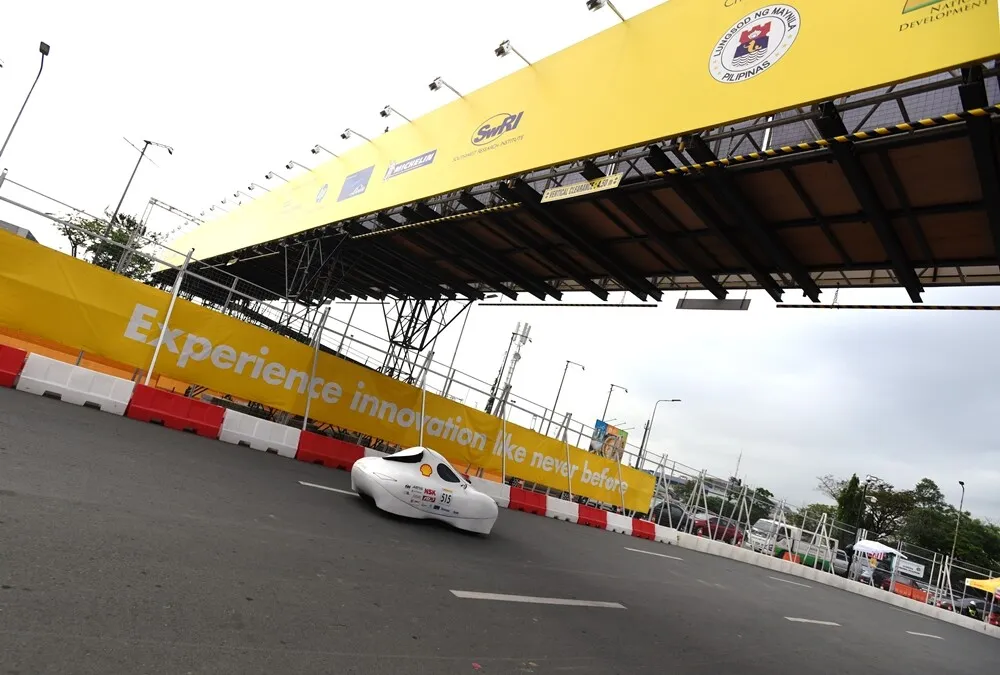The Kalabia Evo 5, #515, a gasoline UrbanConcept vehicle from team Sadewa at the Universitas Indonesia in Depok, Indonesia, on the track during day two of the Shell Eco-marathon Asia, in Manila, Philippines, Friday, March 4, 2016. (Jinggo Montenejo/AP Images for Shell)