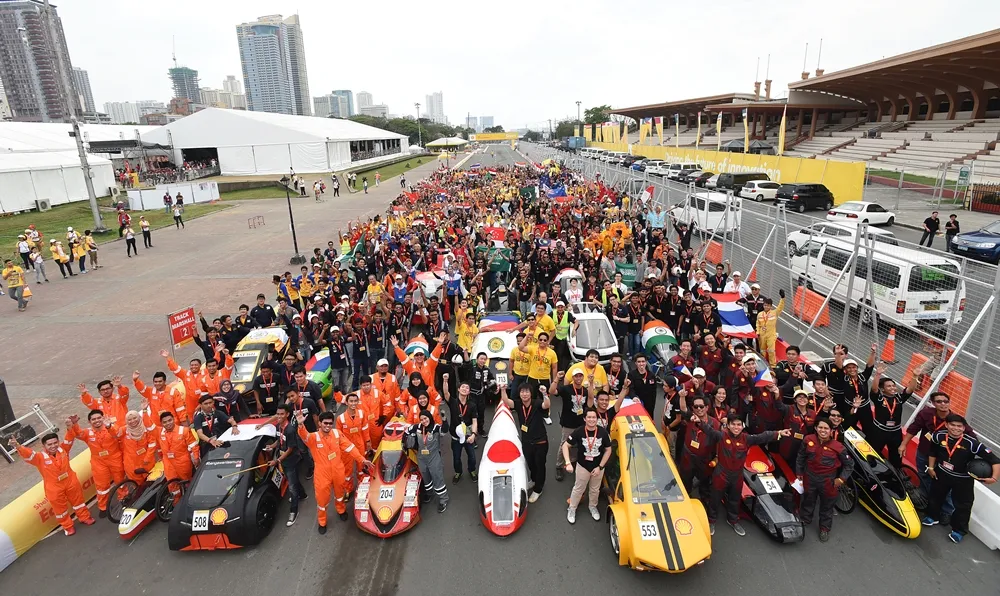 Group portrait of all students during day one of the Shell Eco-marathon Asia, in Manila, Philippines, Thursday, March 3, 2016. (Jinggo Montenejo/AP Images for Shell)