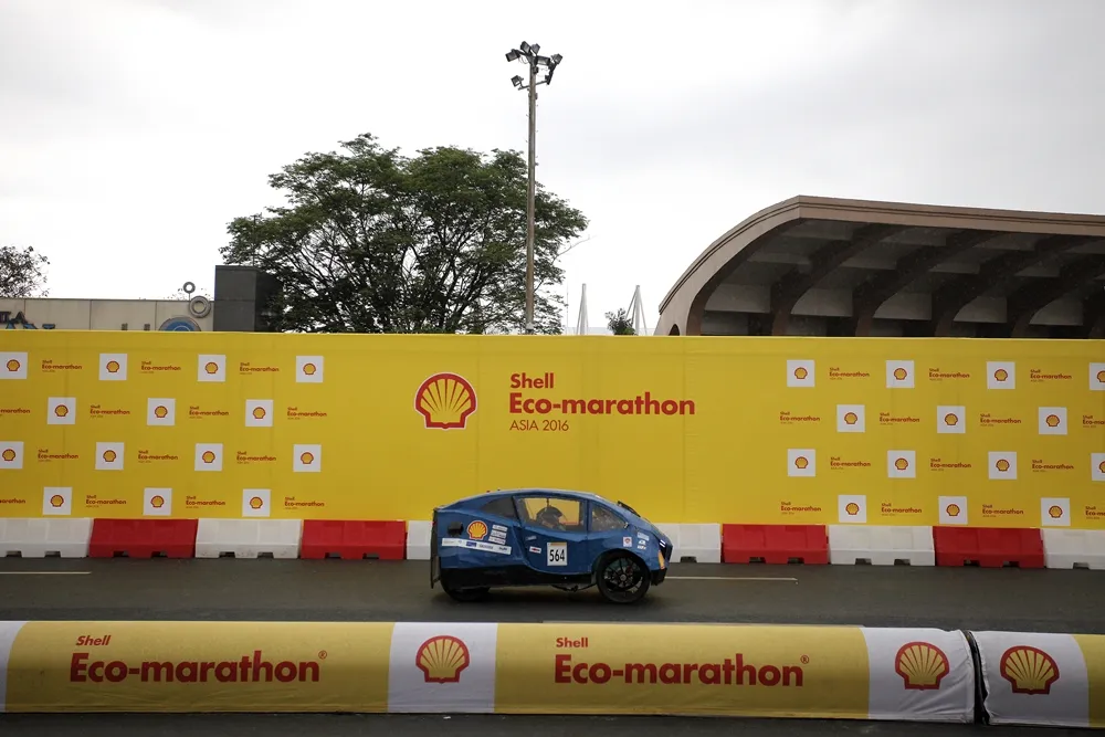 The Acinonyx, #564, a ethanol UrbanConcept vehicle from Team Monash Alpha at the Monash University, Malaysia in Subang Jaya, Malaysia, runs a lap during day two of the Shell Eco-marathon Asia in Manila, Philippines, Friday, March 4, 2016. (Geloy Concepcion via AP Images)