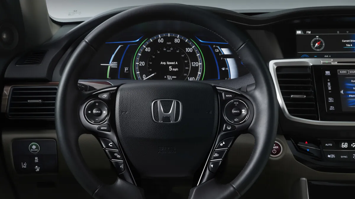 2017_Honda_Accord_Hybrid (2)