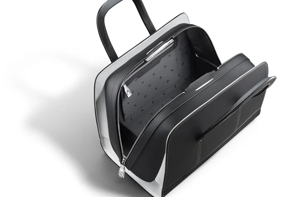 Roll-Royce  Wraith Luggage Collection (1)