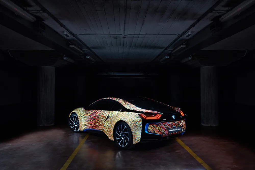 BMW i8 Futurism Edition  (4)