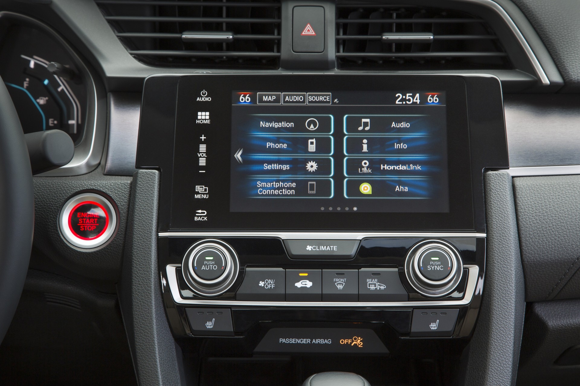 2016 Honda Civic supports Android Auto and Apple CarPlay!