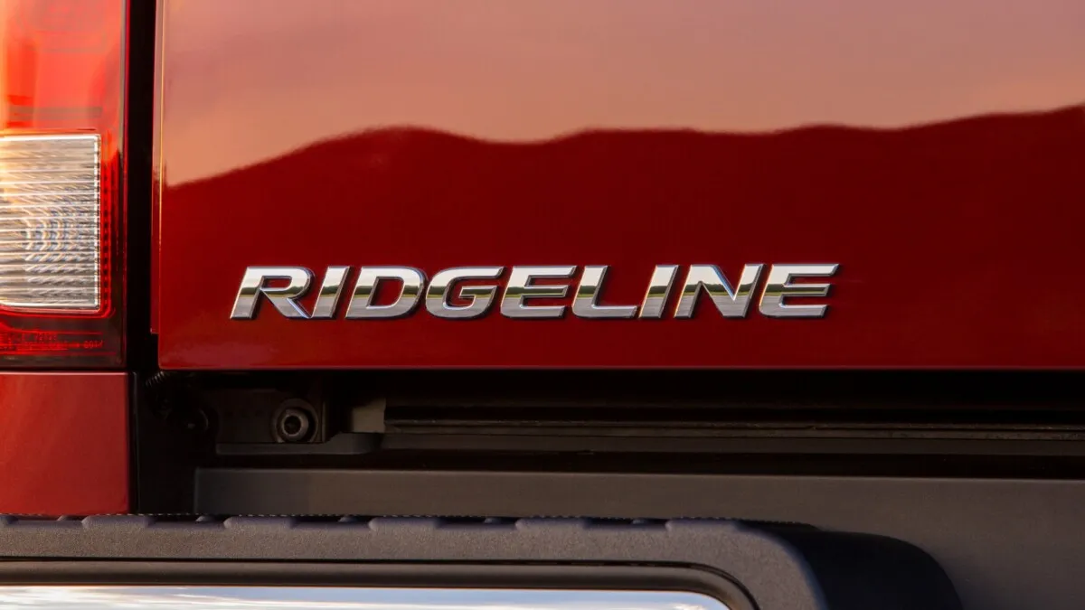 2017 Ridgeline 44