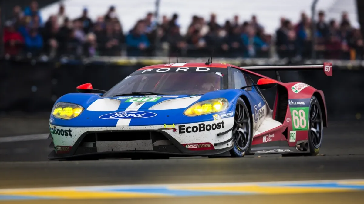 Ford_GT_2016_Le_Mans (1)