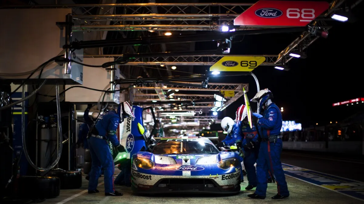Ford_GT_2016_Le_Mans (13)