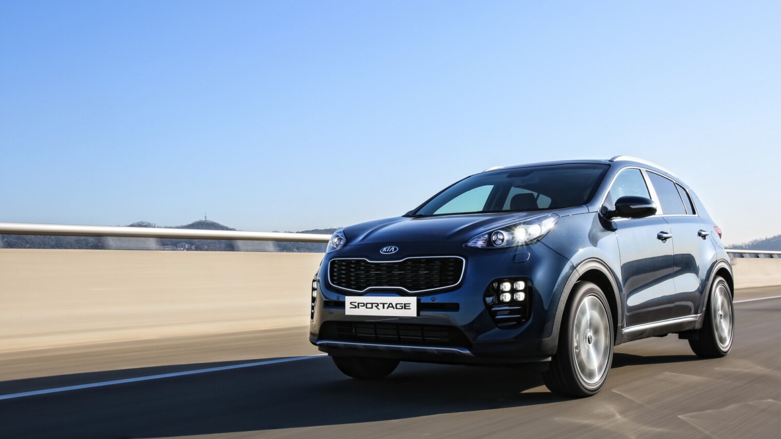 Kia Sportage 2016 синий