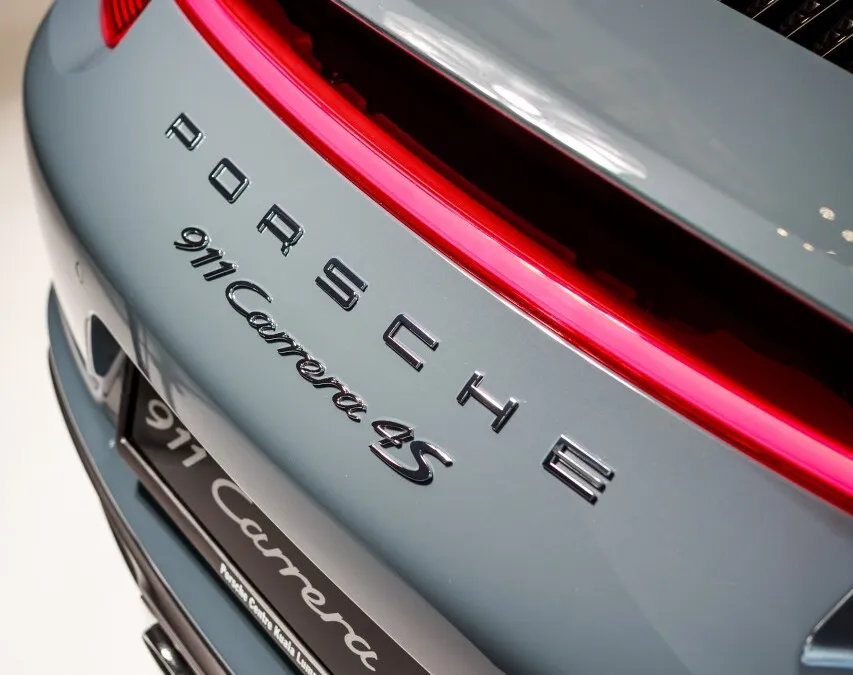 Porsche_911_Carrera_4S (23)