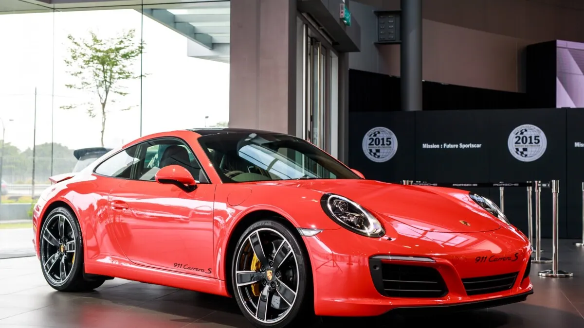 Porsche_911_Carrera_S (4)