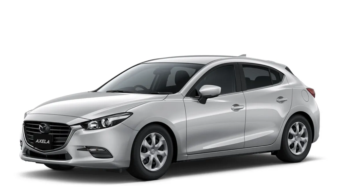 2017_Mazda_3_Facelift (35)