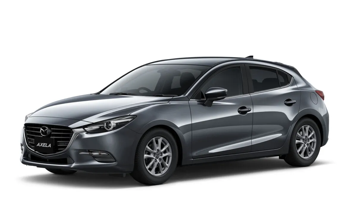 2017_Mazda_3_Facelift (56)