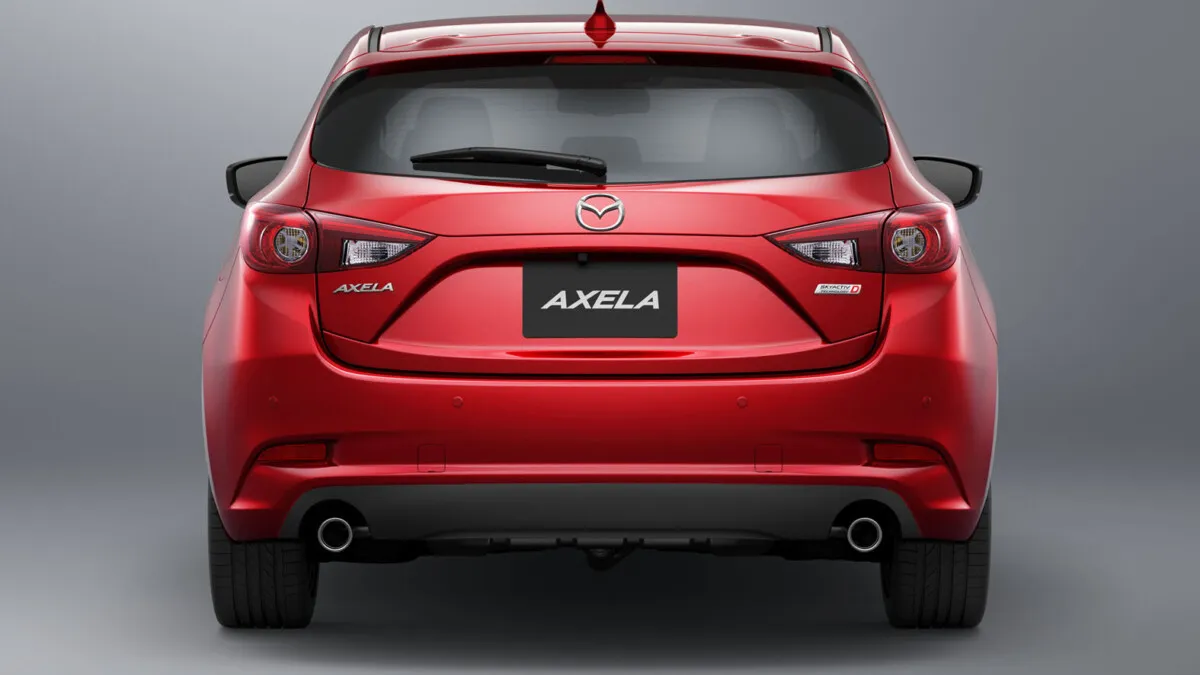 2017_Mazda_3_Facelift (69)