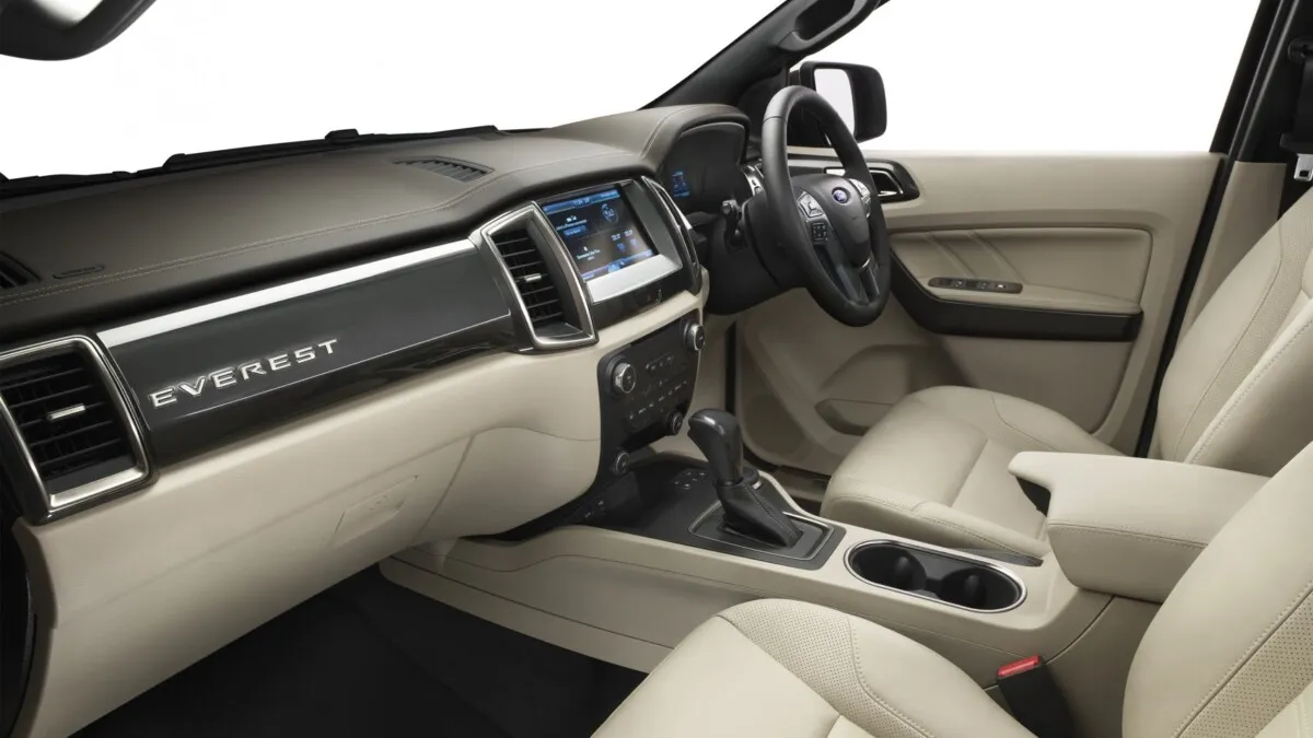 New Ford Everest 3_interior pass
