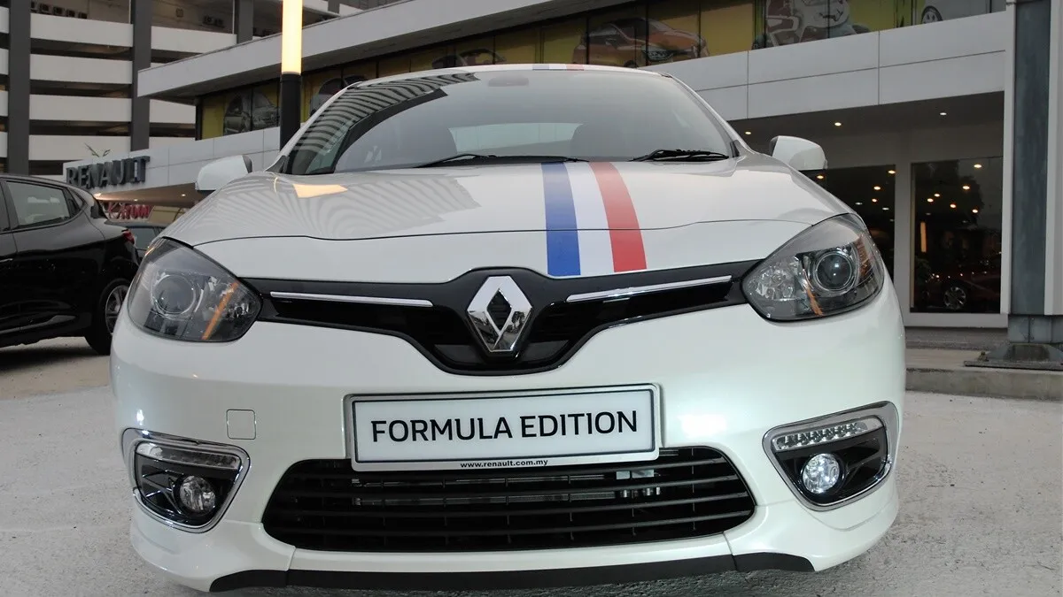 Renault Fluence Formula Edition (10)