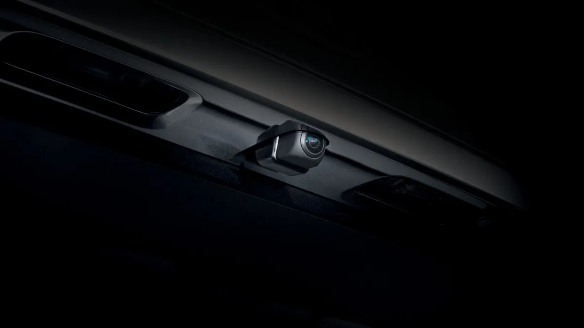 18 New Accord_Multi-Angle Rearview Camera