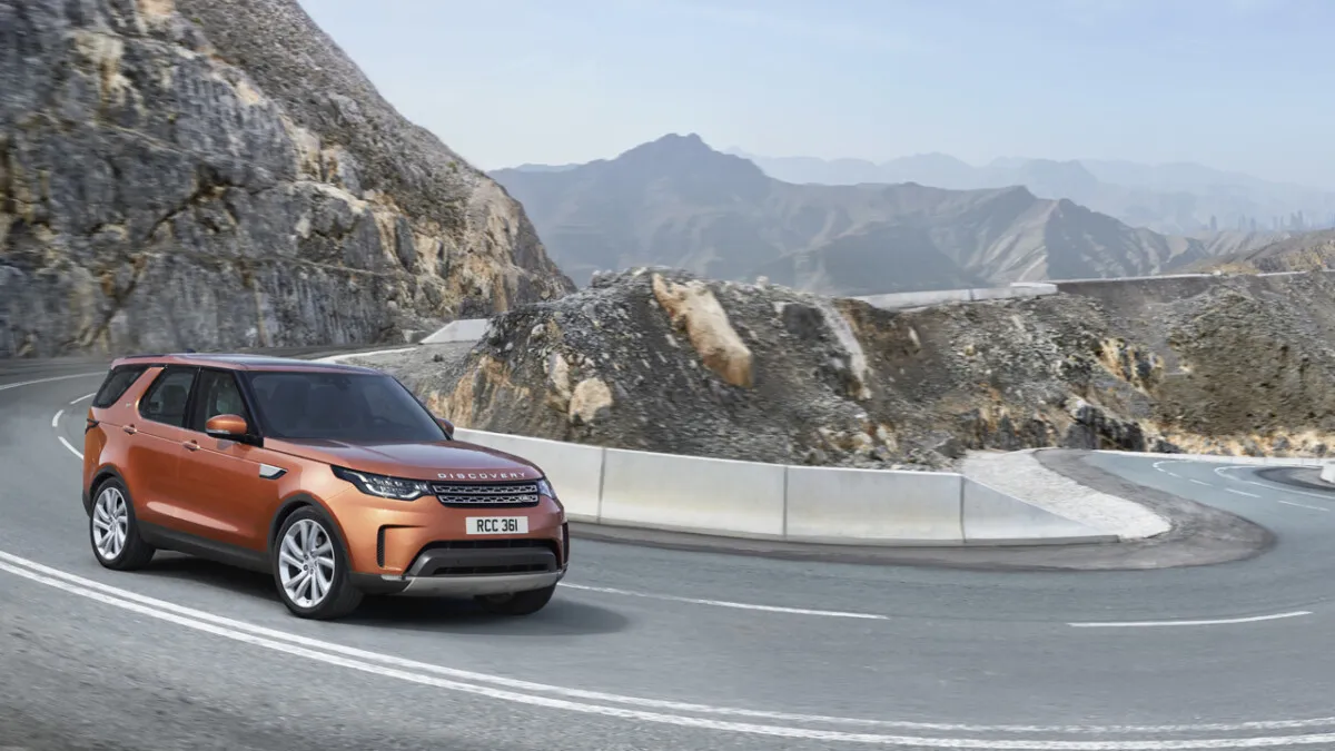 2017_Land_Rover_New_Discovery (26)