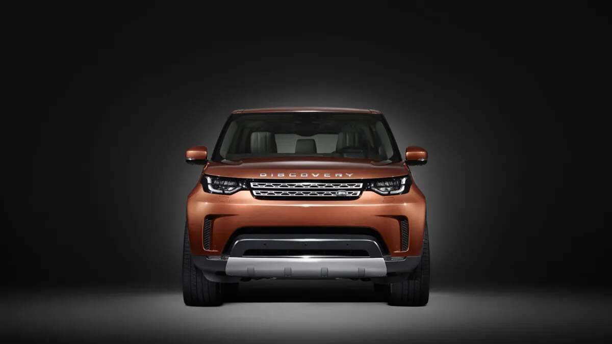 2017_Land_Rover_New_Discovery (58)