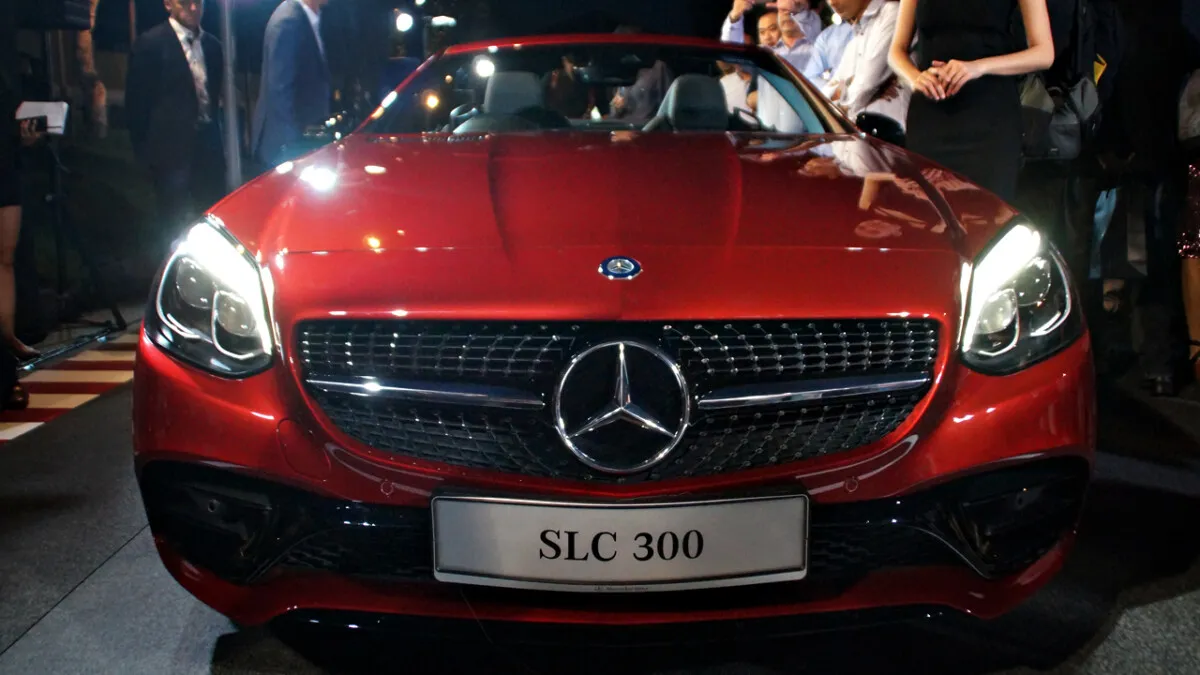 Mercedes-Benz_SLC_300 (3)