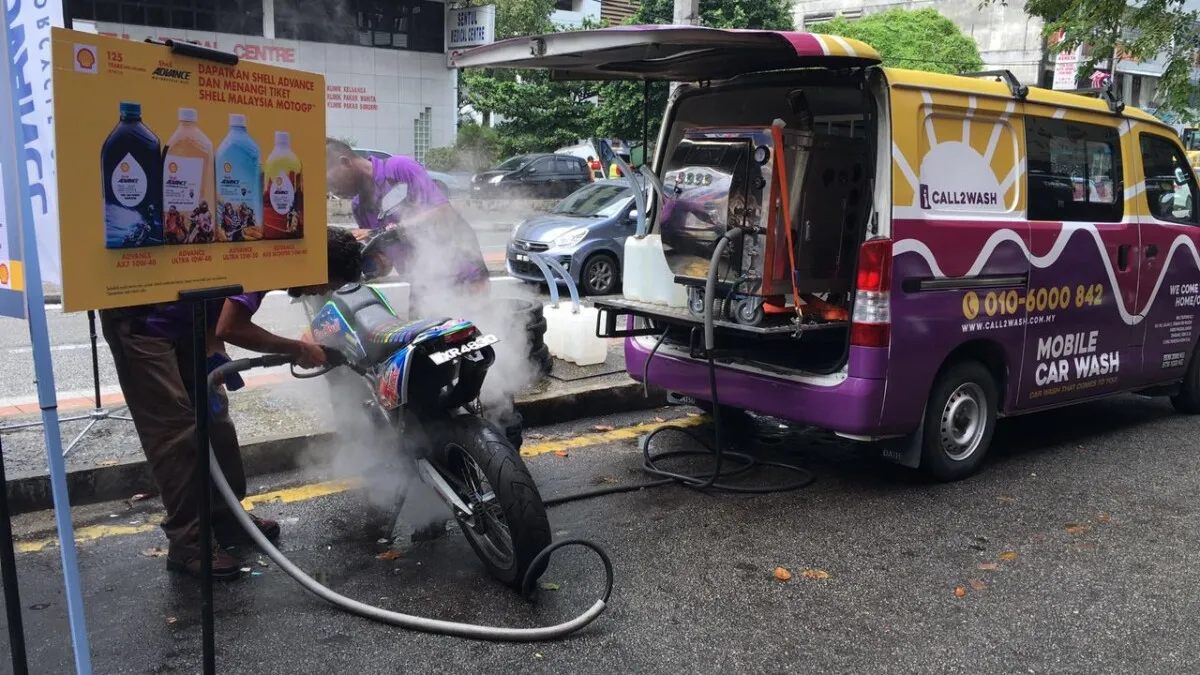 Free bike steamwash with every purchase of Shell Advance Ultra