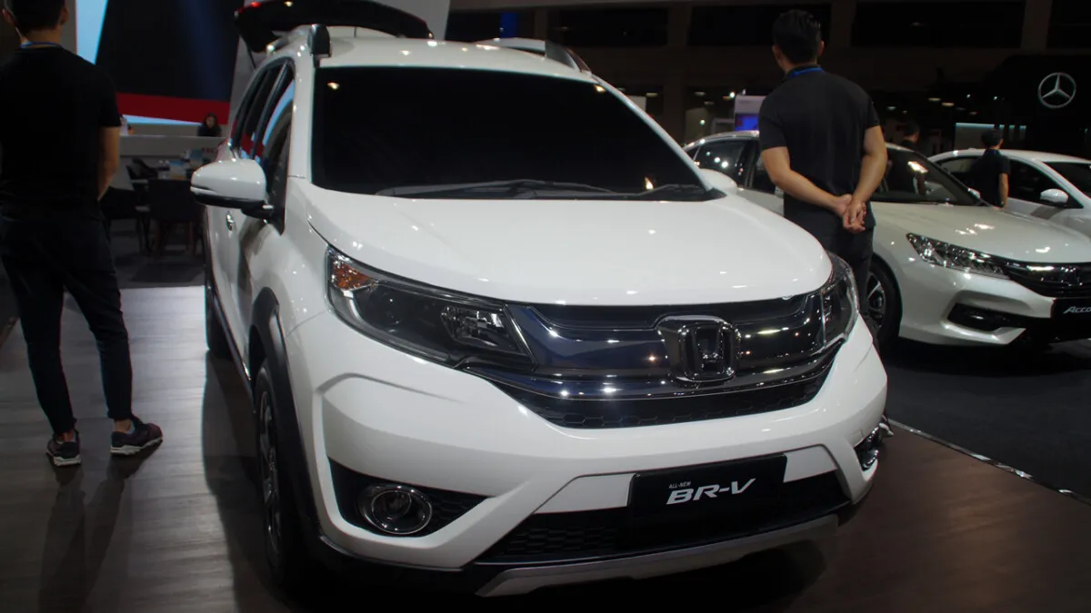 2016_Malaysia_Autoshow_Honda_BR-V (16)