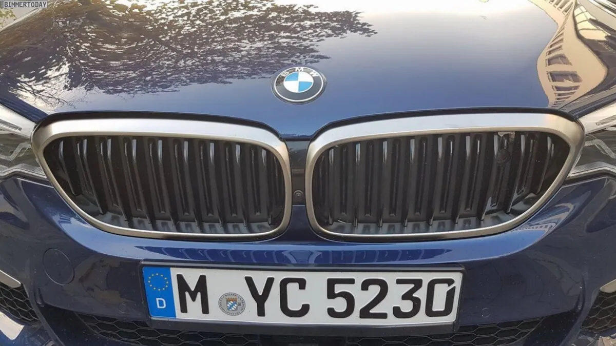 2017_BMW_G30_M550i_xDrive_Spied_5