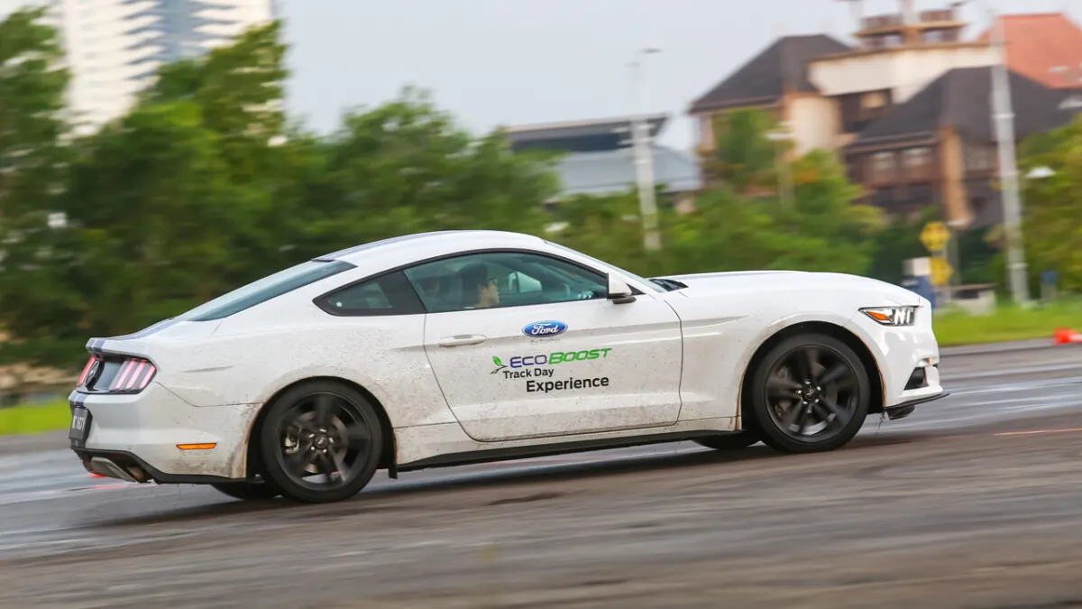 Ford_EcoBoost_Track_day_Exp (127)