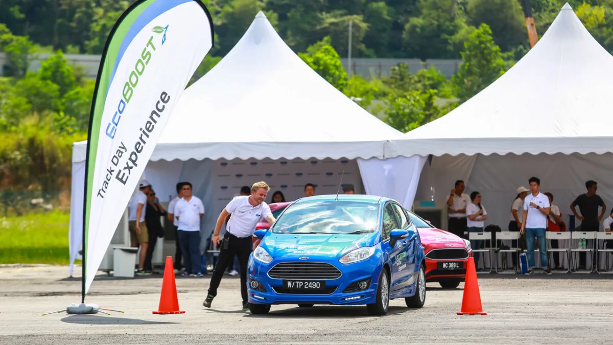 Ford_EcoBoost_Track_day_Exp (34)