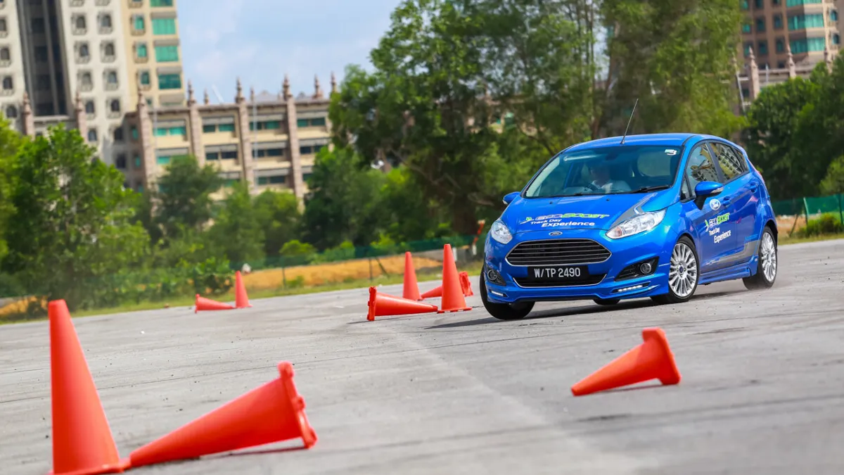 Ford_EcoBoost_Track_day_Exp (71)