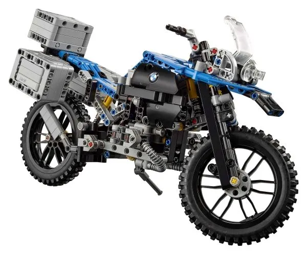 LEGO Technic BMW R 1200 GS Adventure (4)