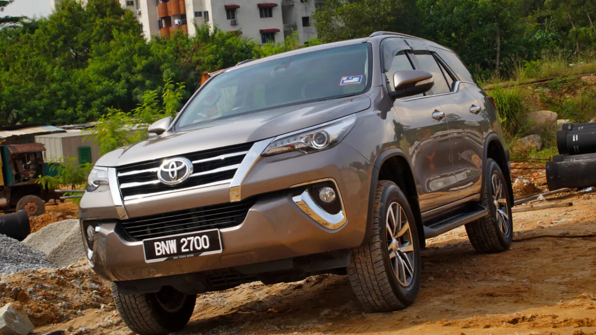 Toyota_Fortuner_Review (18)