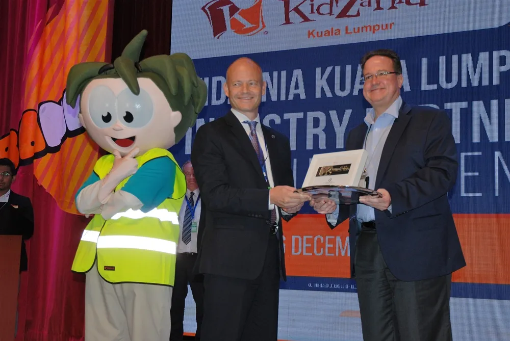 Volvo partners KidZania official event (10)