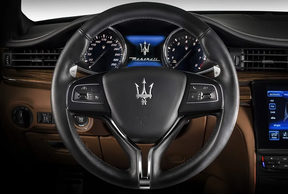 09_Maserati Quattroporte GranLusso
