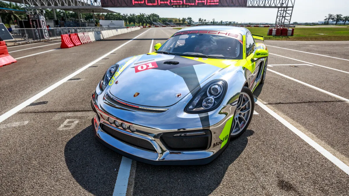 2017_Porsche_Cayman_GT4_Clubsport (22)