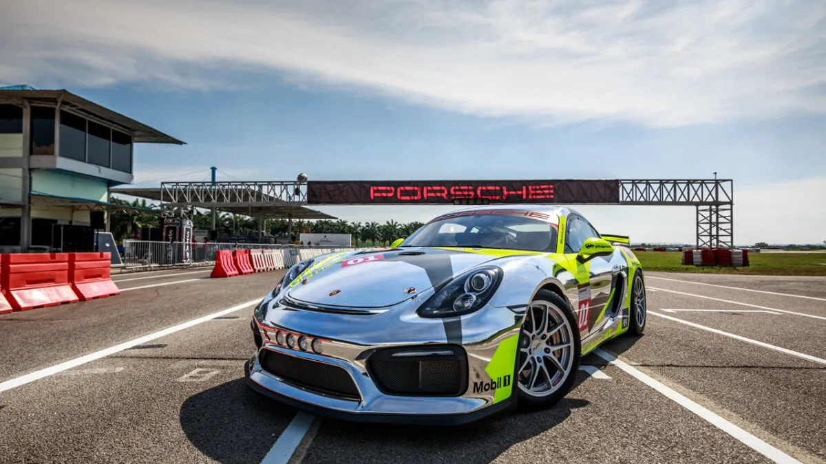 2017_Porsche_Cayman_GT4_Clubsport (23)