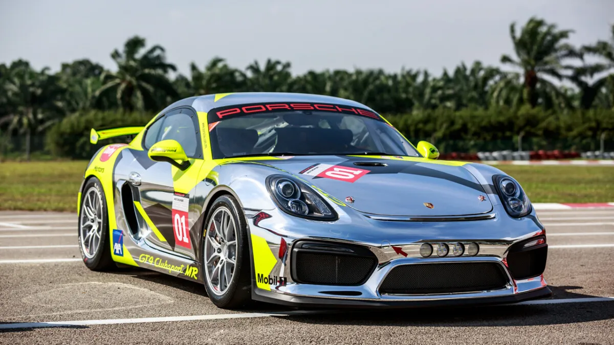 2017_Porsche_Cayman_GT4_Clubsport (29)