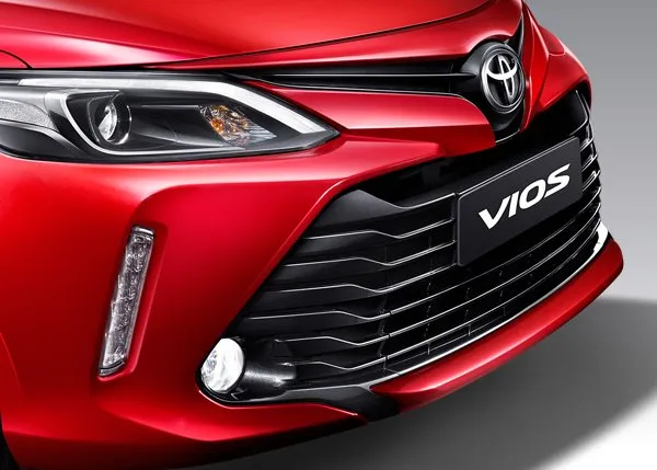 2017_Toyota_Vios_Facelift (26)