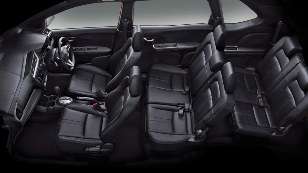 Interior-Full 7 seater